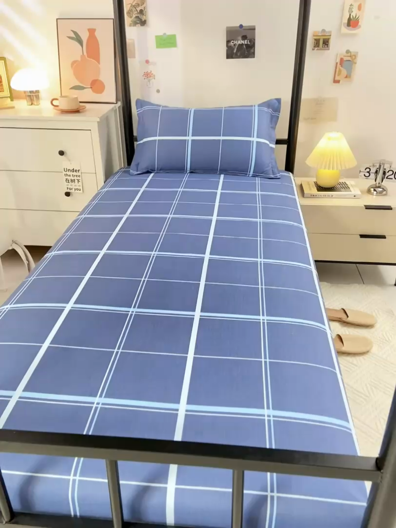 91家纺网 家纺一手货源 找家纺 上学郎家居 2025新款全棉13372学生三件套100棉单人床纯棉六件套学生宿舍床上用品 千百度