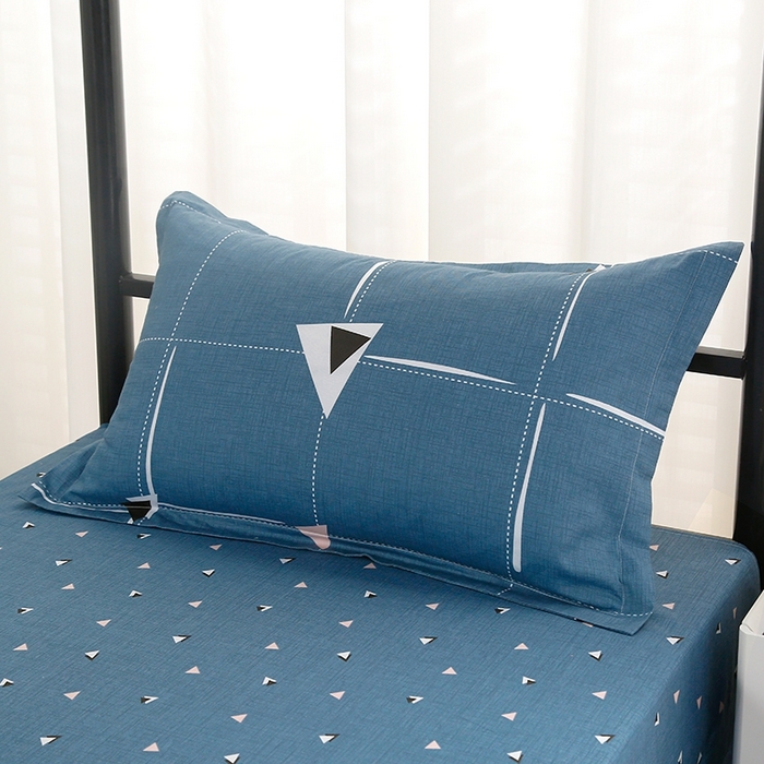 91家纺网 家纺一手货源 找家纺 乐旗家纺 2025新款A类AB版全棉环保印花学生上下铺宿舍三件套六件套 趣味几何