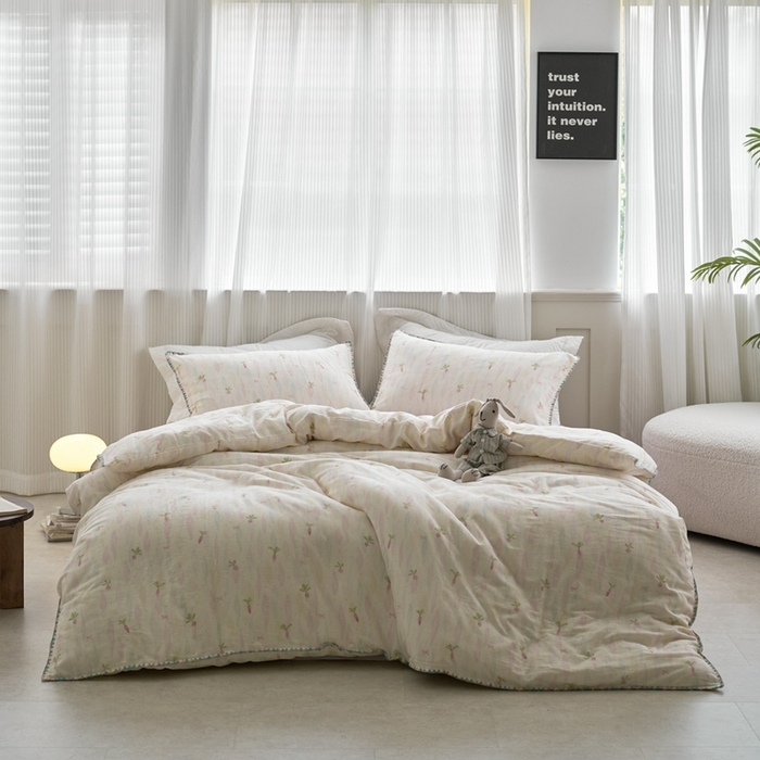 91家纺网 家纺一手货源 找家纺 洋铭区（原狠狠爱） 2025新款全棉彩边双层四件套 甜甜萝卜