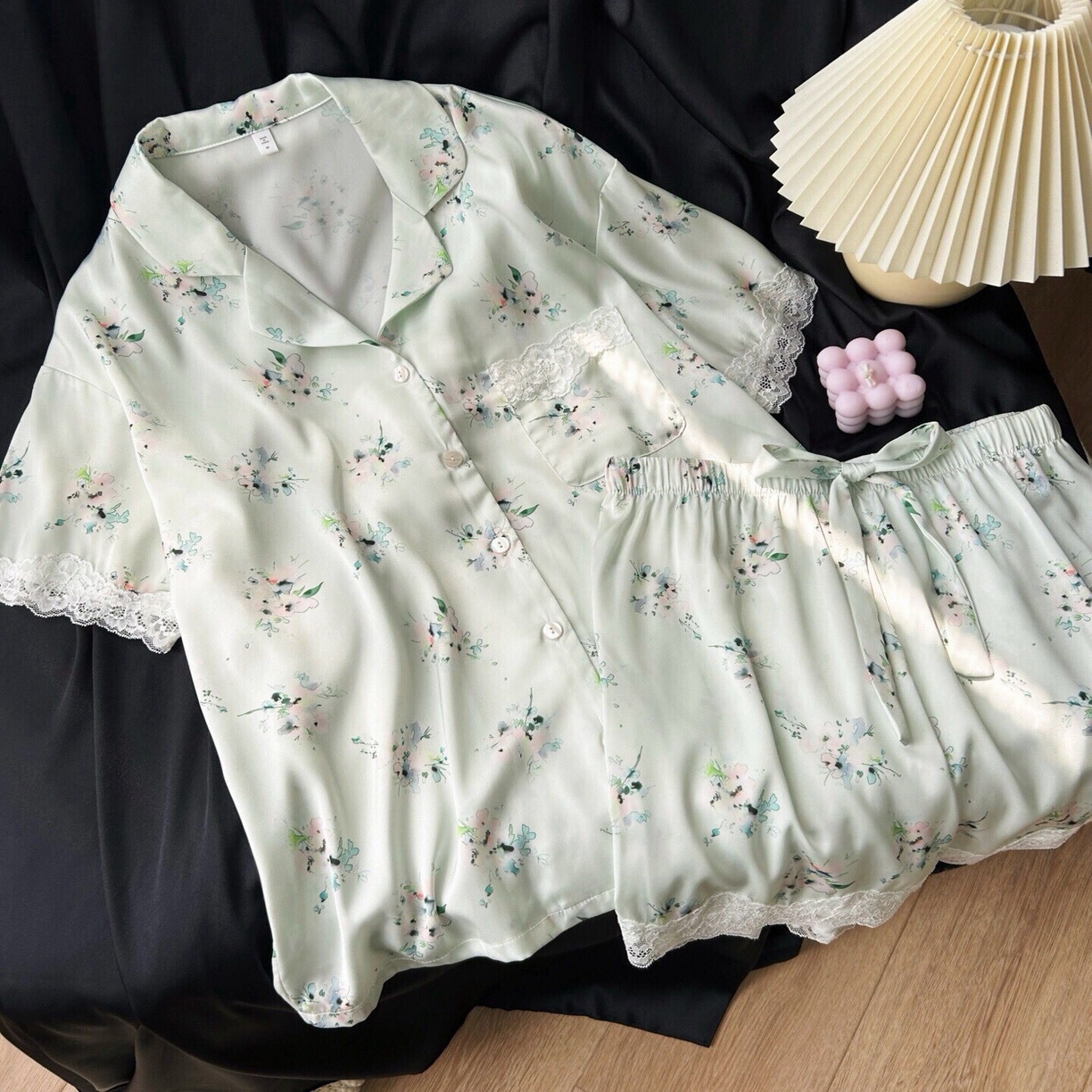 91家纺网 家纺一手货源 找家纺 （总）妍景2025新款冰雪丝-雨后花园家居服