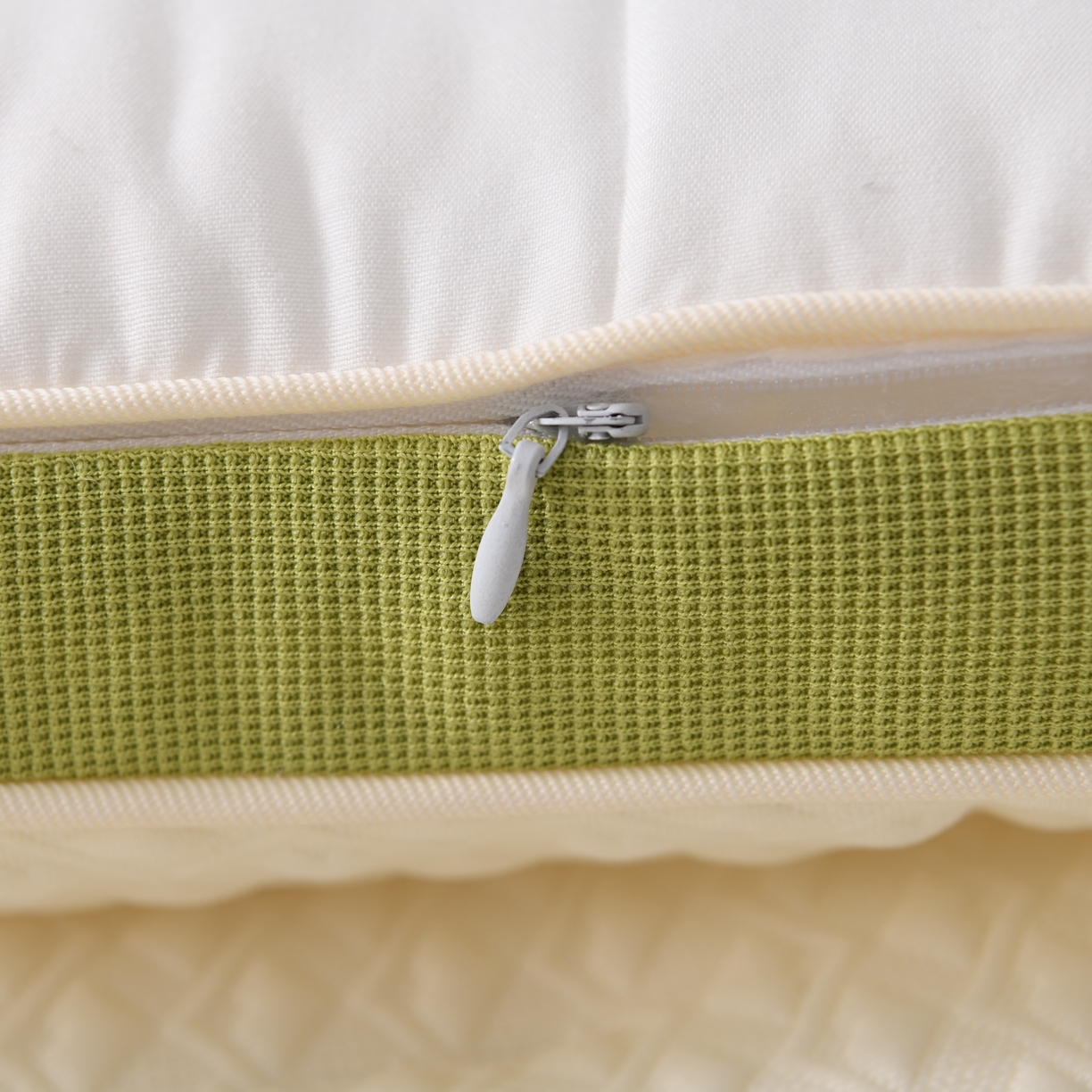 91家纺网 家纺一手货源 找家纺 卓昌枕芯2025新款小恐龙云柔舒适儿童枕 枕头枕芯 小恐龙儿童枕40x60cm