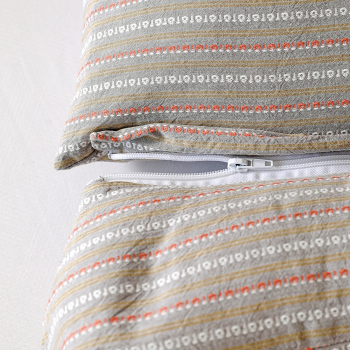 91家纺网 家纺一手货源 找家纺 卓昌2025春夏新款三角牵引组合荞麦枕 枕头枕芯 三角牵引枕-卡其色一只