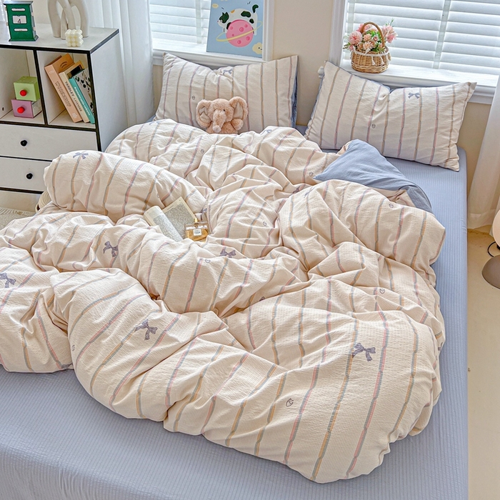 91家纺网 家纺一手货源 找家纺 一比一 2026新款云感皱皱双层纱四件套-简单款情人节