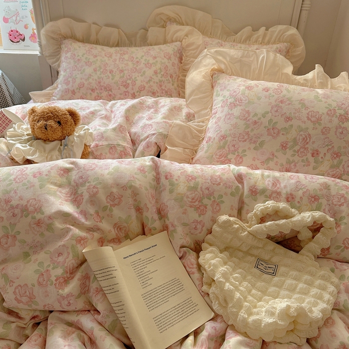 91家纺网 家纺一手货源 找家纺 六巷胡同2025新款法式小碎花a类全棉双层纱花边款四件套 双层纱-茶语山樱