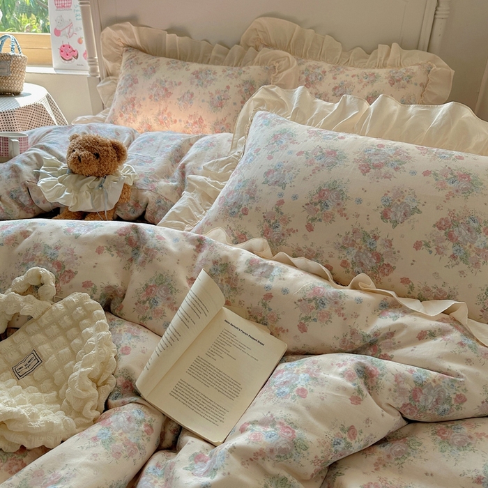 91家纺网 家纺一手货源 找家纺 六巷胡同2025新款法式小碎花a类全棉双层纱花边款四件套 双层纱-莫奈花圃