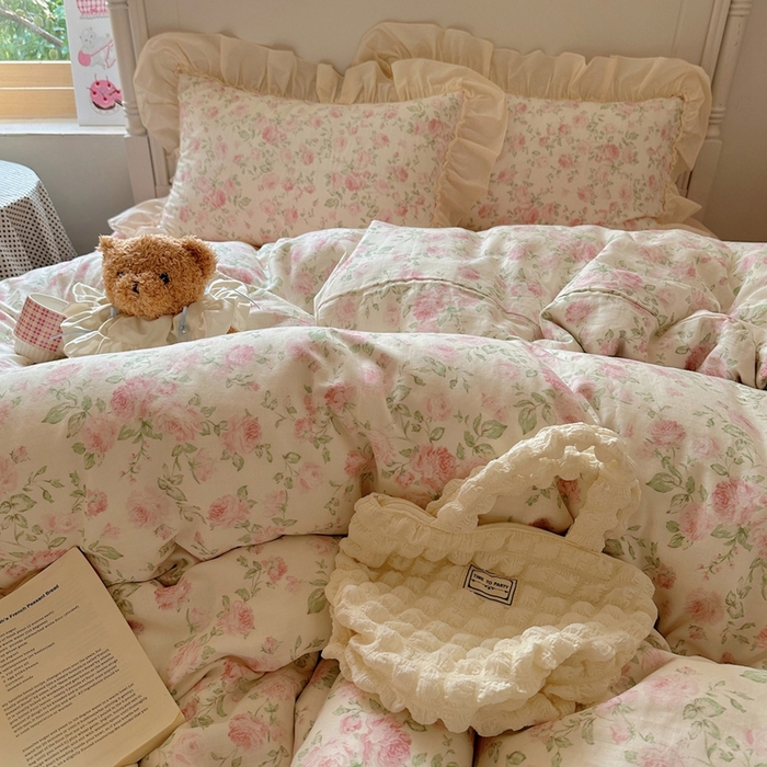 91家纺网 家纺一手货源 找家纺 六巷胡同2025新款法式小碎花a类全棉双层纱花边款四件套 双层纱-蔷薇岛屿