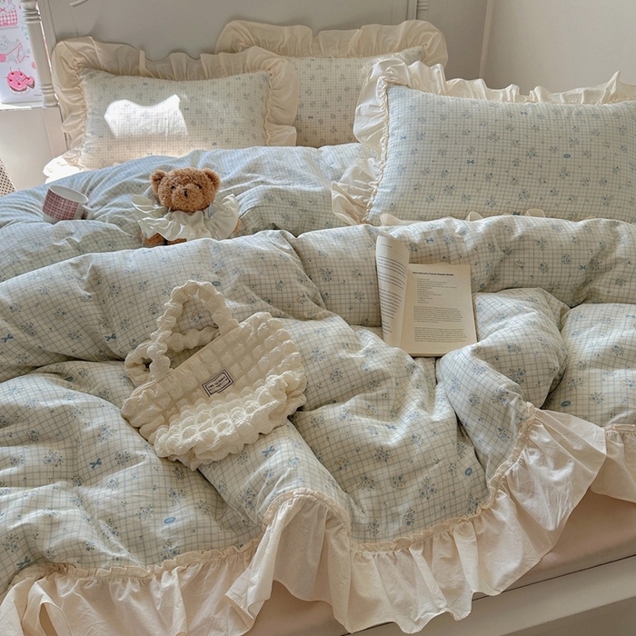 91家纺网 家纺一手货源 找家纺 六巷胡同2025新款法式小碎花a类全棉双层纱花边款四件套 双层纱-薇蓝物语