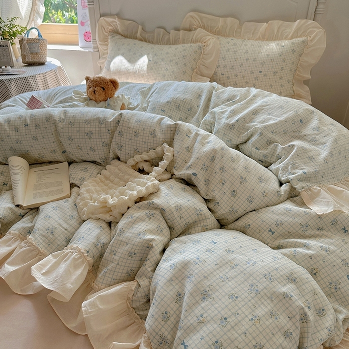 91家纺网 家纺一手货源 找家纺 六巷胡同2025新款法式小碎花a类全棉双层纱花边款四件套 双层纱-薇蓝物语