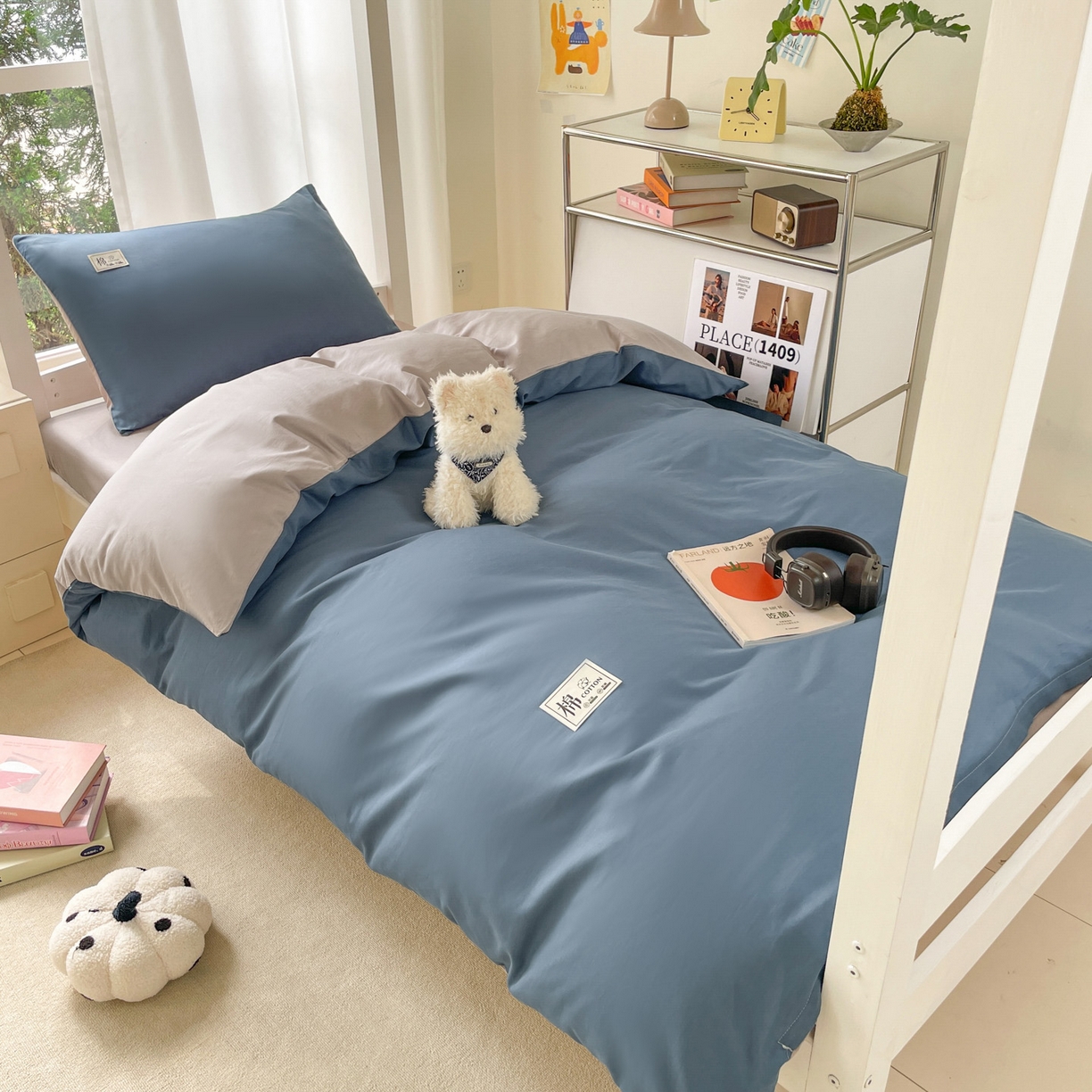 91家纺网 家纺一手货源 找家纺 莱通家纺 2025春夏新款纯棉13372纯色双拼学生三件套 宾利蓝+山灰