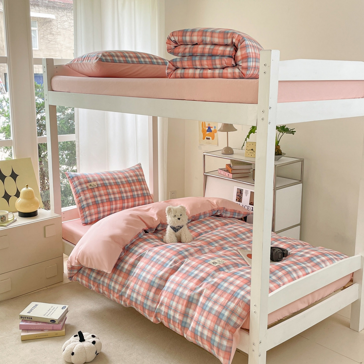 91家纺网 家纺一手货源 找家纺 莱通家纺 2025春夏新款纯棉13372纯色双拼学生三件套 粉小格