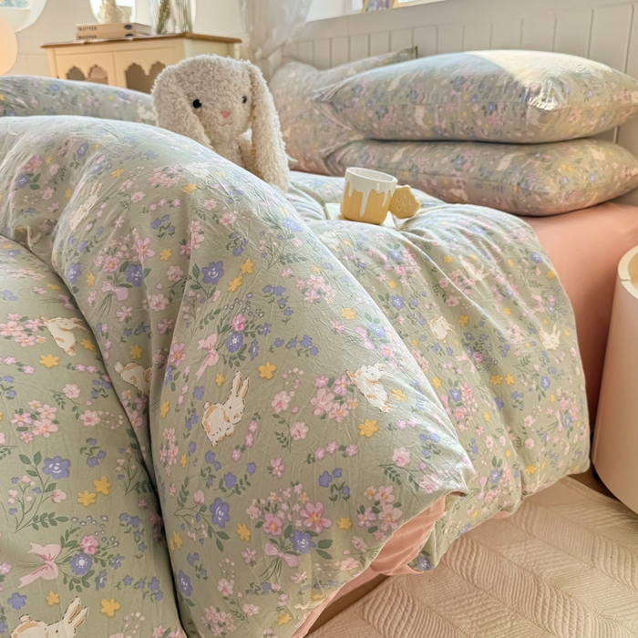 91家纺网 家纺一手货源 找家纺 小叮当家纺仓储工厂店 （提供买家秀 爆款花型 不断货）2025新款水洗皱皱棉印花小清新四件套 花里