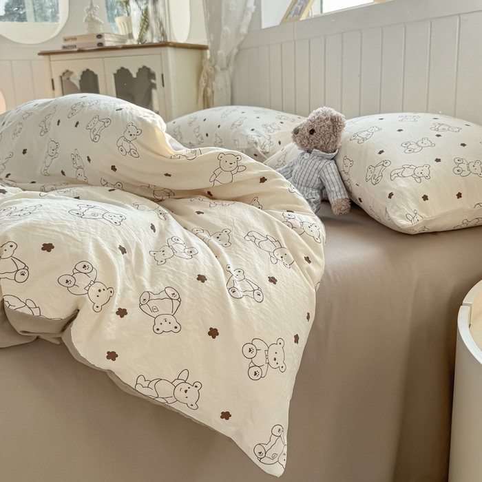 91家纺网 家纺一手货源 找家纺 小叮当家纺仓储工厂店 （提供买家秀 爆款花型 不断货）2025新款水洗皱皱棉印花小清新四件套 丹尼熊