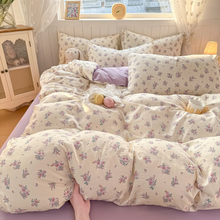 91家纺网 家纺一手货源 找家纺 小叮当家纺仓储工厂店 （提供买家秀 爆款花型 不断货）2025新款水洗皱皱棉印花小清新四件套 初颜