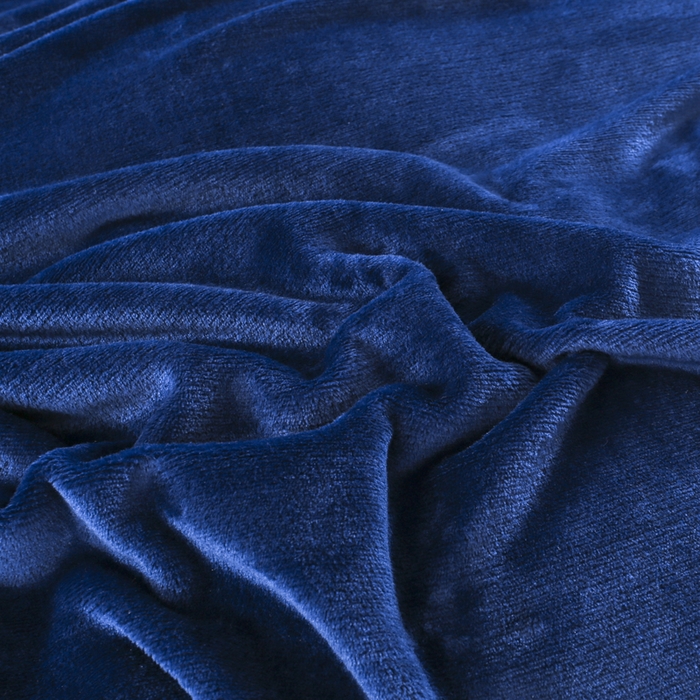 91家纺网 家纺一手货源 找家纺 胜百毛毯2025新款素色200克法兰绒毯 藏青