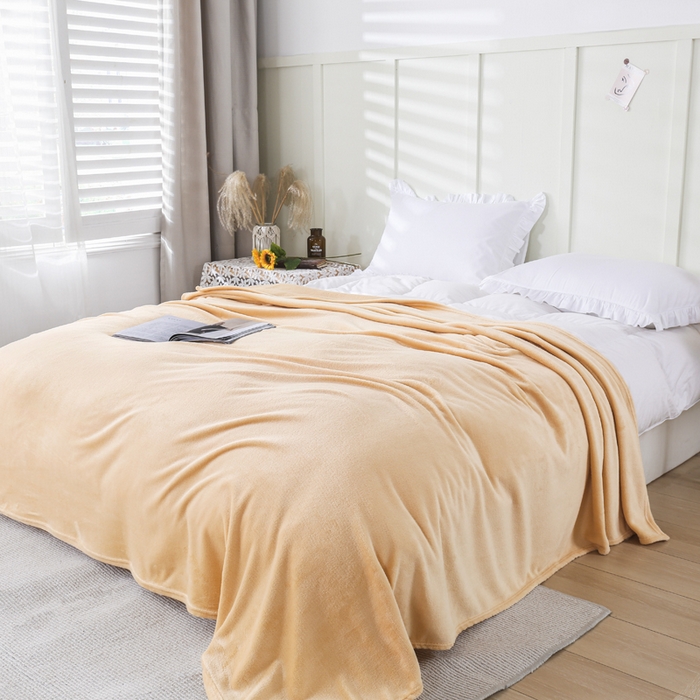 91家纺网 家纺一手货源 找家纺 胜百毛毯2025新款素色200克法兰绒毯 米棕