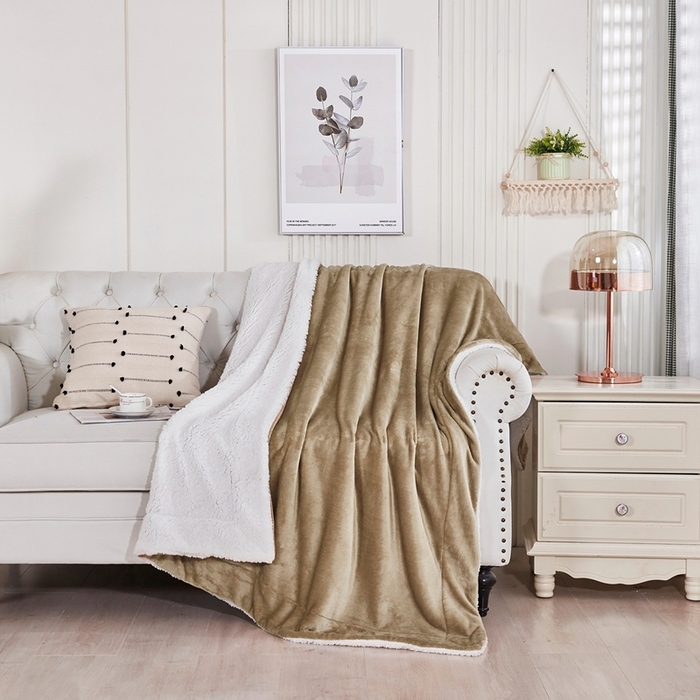 91家纺网 家纺一手货源 找家纺 （总）胜百毛毯 2025新款平方克重200克双面法兰绒毛毯