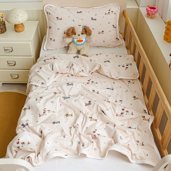 91家纺网 家纺一手货源 找家纺 耀悦家纺  2025新款A类纯棉针织棉夏被里外全棉可拆卸被套 蝴蝶结腊肠狗