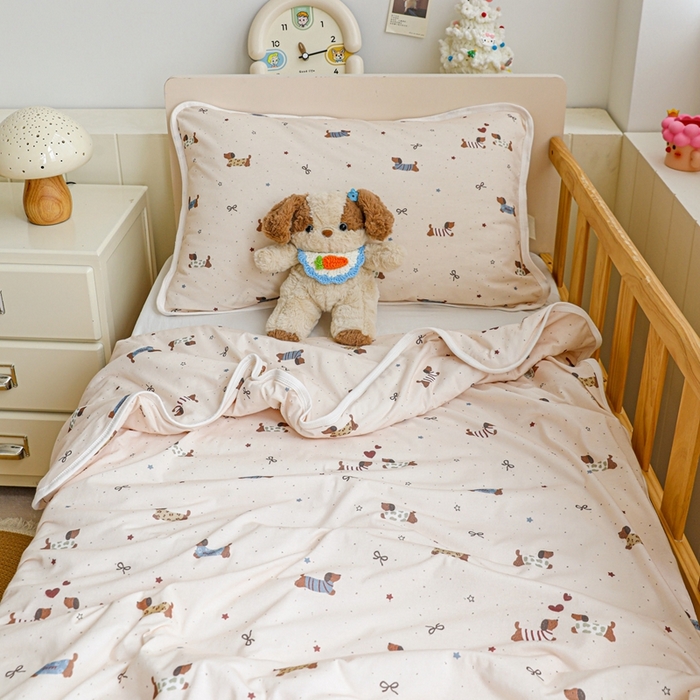 91家纺网 家纺一手货源 找家纺 耀悦家纺  2025新款A类纯棉针织棉夏被里外全棉可拆卸被套 蝴蝶结腊肠狗