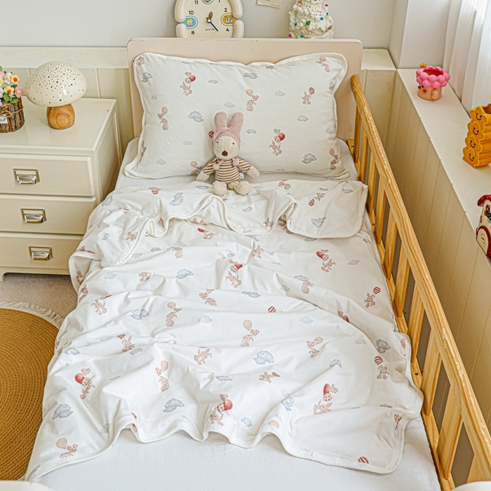 91家纺网 家纺一手货源 找家纺 耀悦家纺  2025新款A类纯棉针织棉夏被里外全棉可拆卸被套 气球小兔