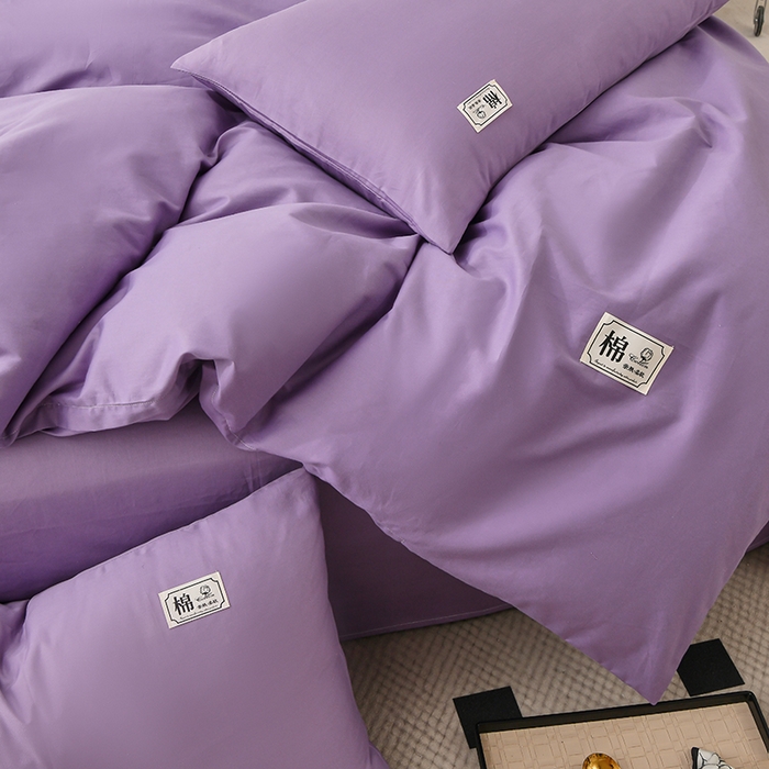 91家纺网 家纺一手货源 找家纺 宇彬家纺 2025直播新款13374全棉母婴级简约轻奢贴画纯色单被套斜纹贡缎新疆长绒贴标款无印风系列 简约-典雅紫