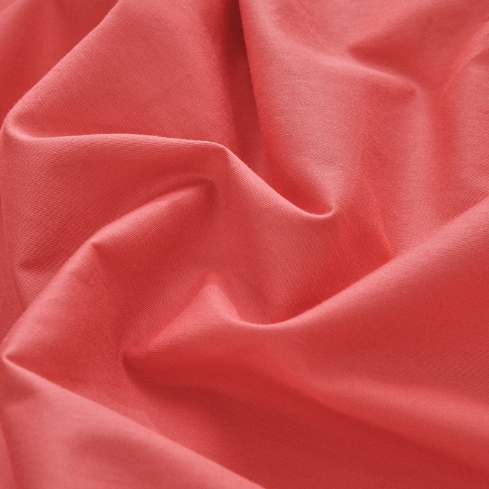 91家纺网 家纺一手货源 找家纺 宇彬家纺 2025直播新款13374全棉母婴级简约轻奢贴画纯色单被套斜纹贡缎新疆长绒贴标款无印风系列 简约-宝石红