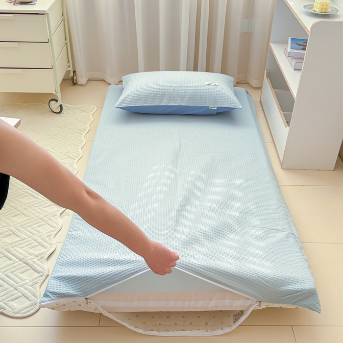 91家纺网 家纺一手货源 找家纺 眠博士 2025新款全棉纯棉华夫格学生床床垫套床垫套单件单床垫套 华夫格床垫套 雾蓝色