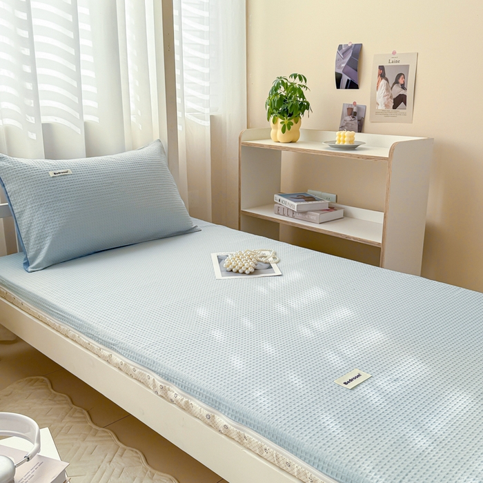 91家纺网 家纺一手货源 找家纺 眠博士 2025新款全棉纯棉华夫格学生床床垫套床垫套单件单床垫套 华夫格床垫套 雾蓝色