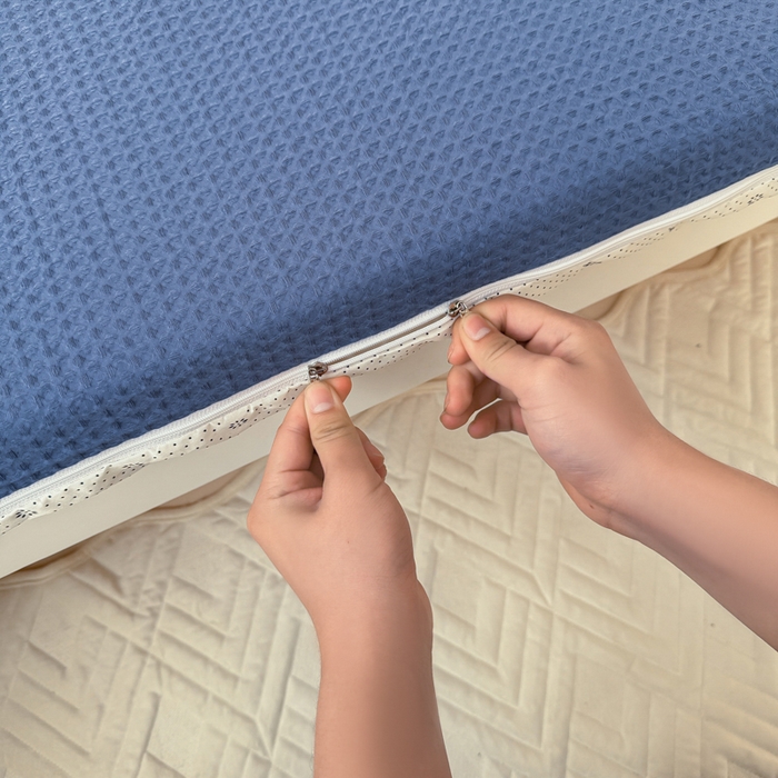 91家纺网 家纺一手货源 找家纺 眠博士 2025新款全棉纯棉华夫格学生床床垫套三件套四件套 华夫格床垫套 套件 天蓝