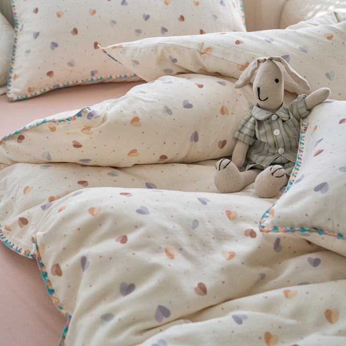 91家纺网 家纺一手货源 找家纺 洋铭区（原狠狠爱） 2025新款全棉彩边双层四件套 甜心咖啡