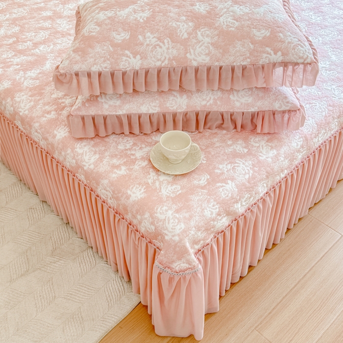 91家纺网 家纺一手货源 找家纺 （总）慧菲 2025新款床盖款凉席三件套-玫瑰