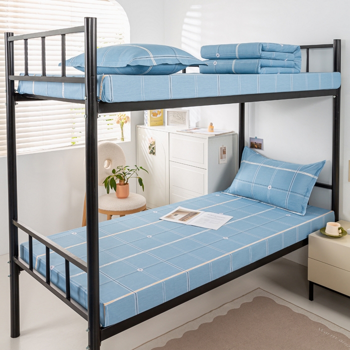 91家纺网 家纺一手货源 找家纺 上学郎家居 2025新款全棉13372学生三件套100棉单人床纯棉六件套学生宿舍床上用品 麦凯-蓝