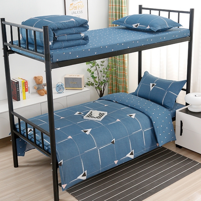 91家纺网 家纺一手货源 找家纺 乐旗家纺 2025新款A类AB版全棉环保印花学生上下铺宿舍三件套六件套 趣味几何