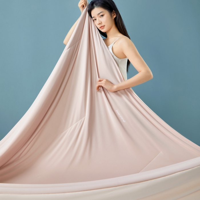 91家纺网 家纺一手货源 找家纺 玛德琳 2025新款冷暖深睡控温夏被 橘雾粉