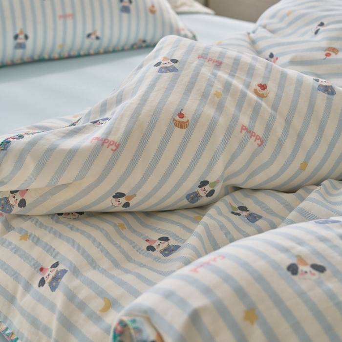 91家纺网 家纺一手货源 找家纺 洋铭区（原狠狠爱） 2025新款全棉彩边双层四件套 可爱娃娃