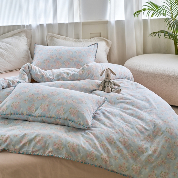 91家纺网 家纺一手货源 找家纺 洋铭区（原狠狠爱） 2025新款全棉彩边双层四件套 紫薇兰花