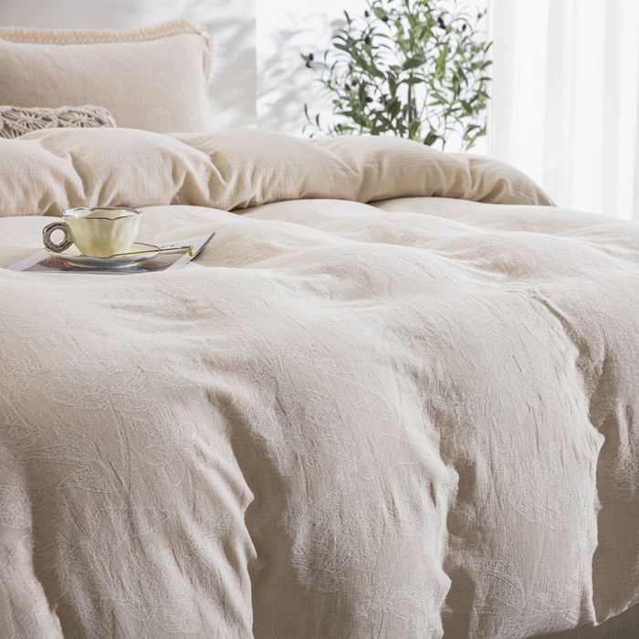 91家纺网 家纺一手货源 找家纺 鲁爱家纺供货 2025新款AB版棉麻工艺款四件套 素锦-原白