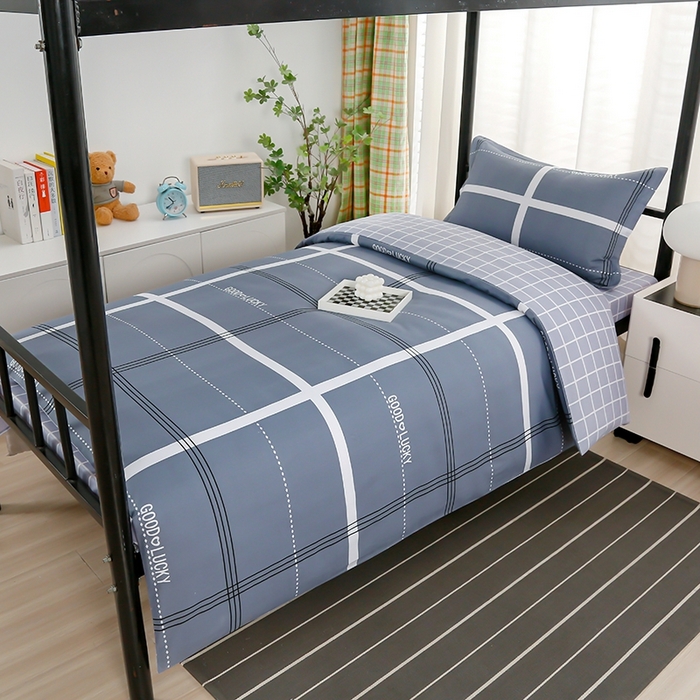 91家纺网 家纺一手货源 找家纺 乐旗家纺 2025新款A类AB版全棉环保印花学生上下铺宿舍三件套六件套 校园风格