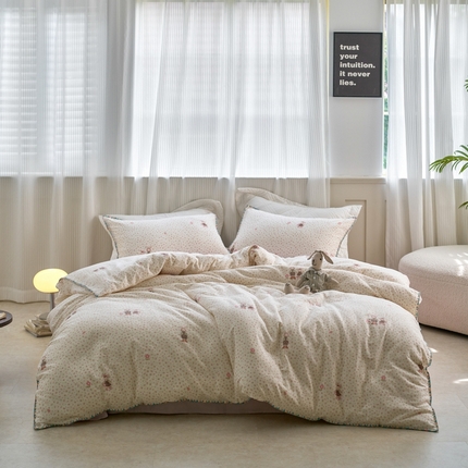 洋铭区（原狠狠爱） 2025新款全棉彩边双层四件套 拉拉兔