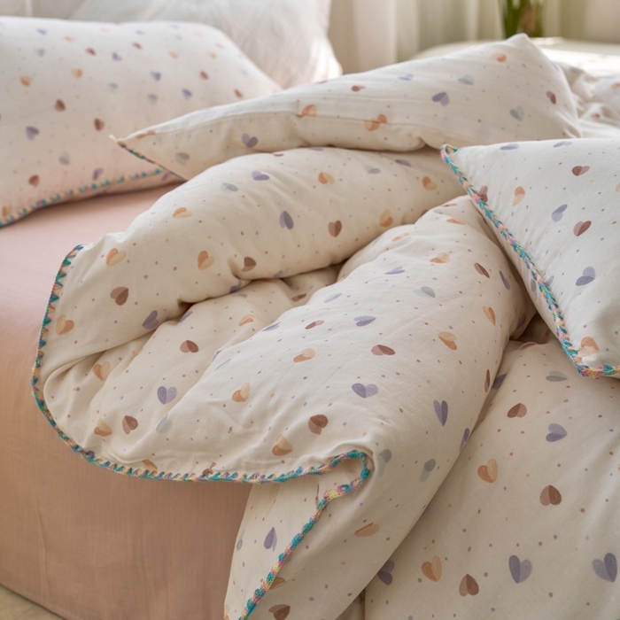 91家纺网 家纺一手货源 找家纺 洋铭区（原狠狠爱） 2025新款全棉彩边双层四件套 甜心咖啡