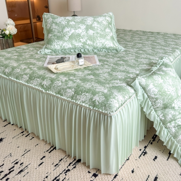 91家纺网 家纺一手货源 找家纺 九花鹿 2025新款PE双面提花床裙冰丝席-莫奈玫瑰 莫奈玫瑰-浅绿