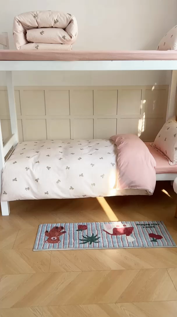 91家纺网 家纺一手货源 找家纺 锦罗绣 2025新款全棉双层纱学生套件三件套 小熊星球