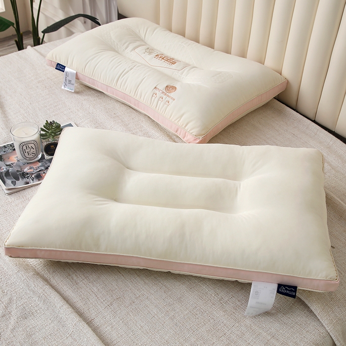 91家纺网 家纺一手货源 找家纺 雅晨枕芯工厂店 2025新款羊绒蛋白护颈枕枕头枕芯 粉色 48x74cm中枕/只