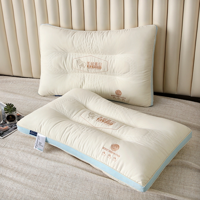 91家纺网 家纺一手货源 找家纺 雅晨枕芯工厂店 2025新款羊绒蛋白护颈枕枕头枕芯 蓝色 48x74cm中枕/只