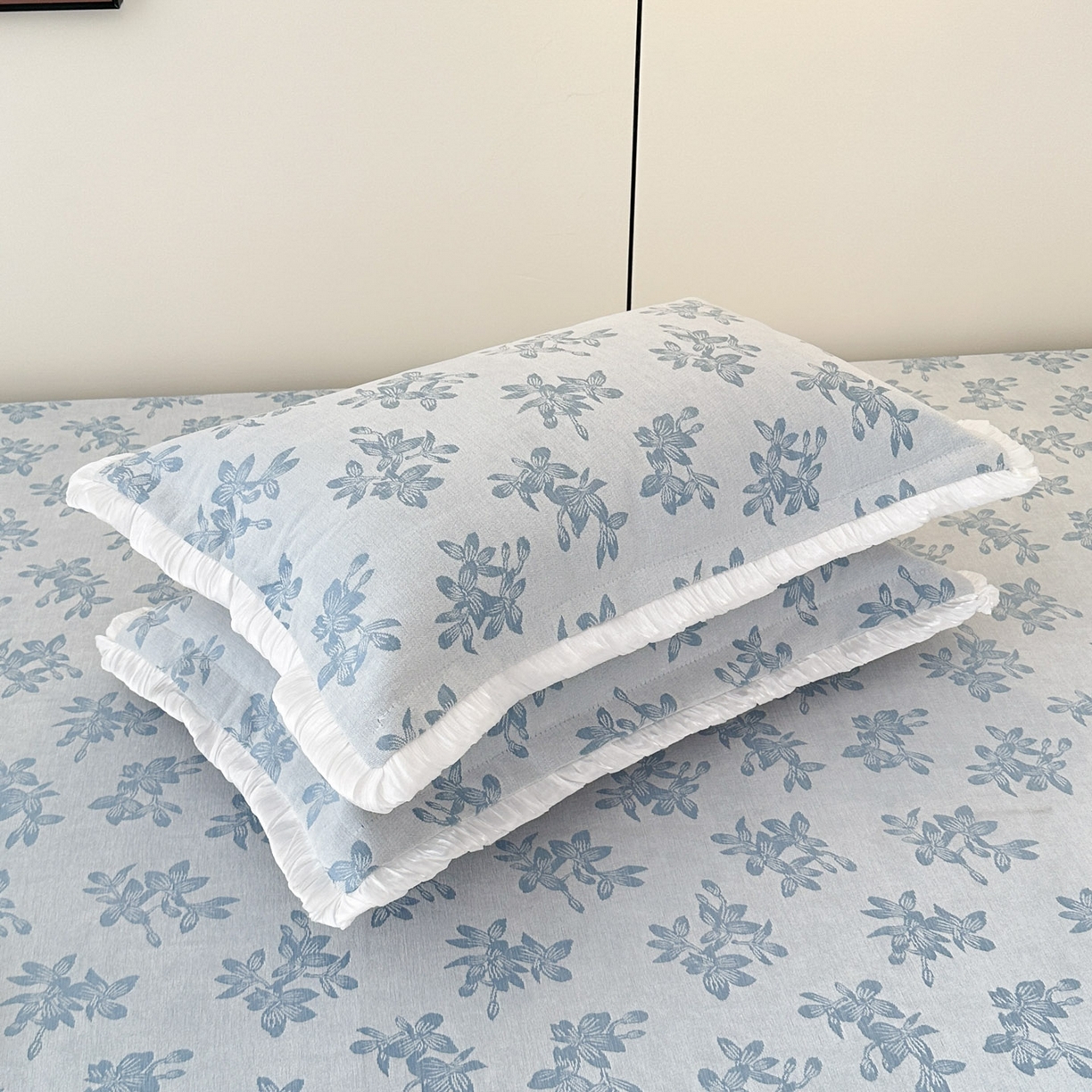 91家纺网 家纺一手货源 找家纺 手艺人家纺 2025新款雪尼尔复合炕盖XK3758-3760√ XK3758蓝