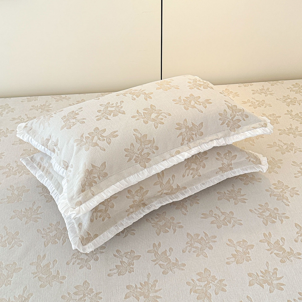 91家纺网 家纺一手货源 找家纺 手艺人家纺 2025新款雪尼尔复合炕盖XK3758-3760√ XK3758米