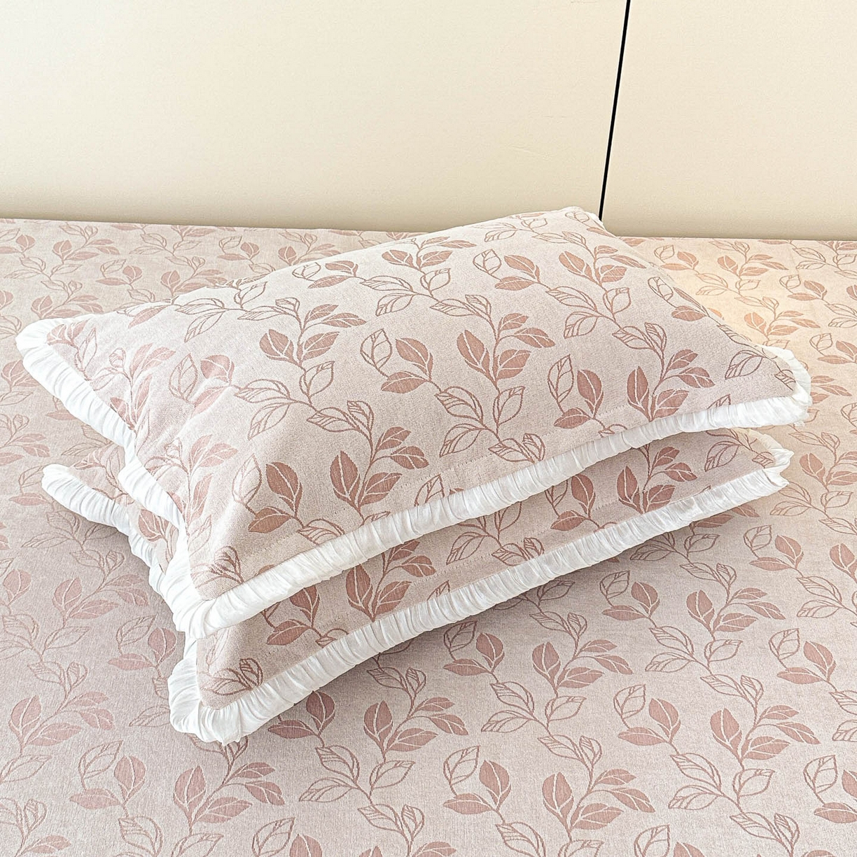 91家纺网 家纺一手货源 找家纺 手艺人家纺 2025新款雪尼尔复合炕盖XK3758-3760√ XK3759粉