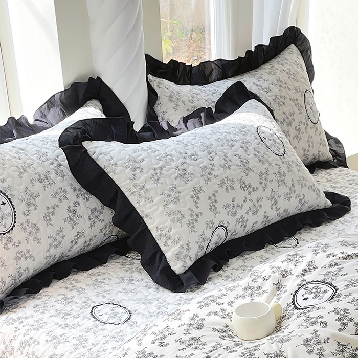 91家纺网 家纺一手货源 找家纺 （总）雨彤家纺2025新款赫本风水洗棉夹棉花边枕套