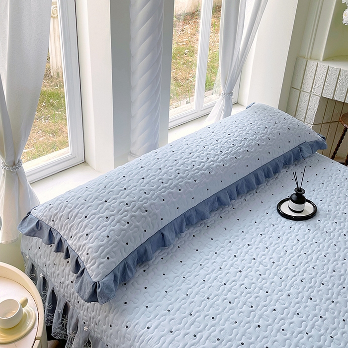 91家纺网 家纺一手货源 找家纺 （总）雨彤家纺2025新款赫本风水洗棉花边夹棉枕套双人款