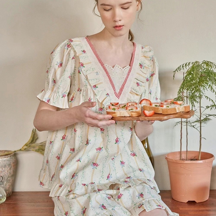 91家纺网 家纺一手货源 找家纺 （总）妍景2025新款82962-韩系简约碎花套装