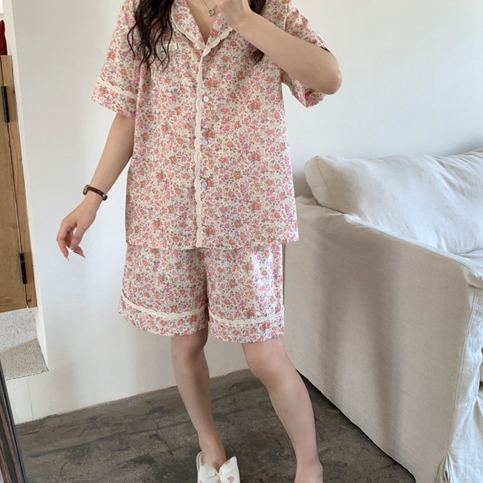 91家纺网 家纺一手货源 找家纺 （总）妍景2025新款25679-韩系翻领小繁花套装